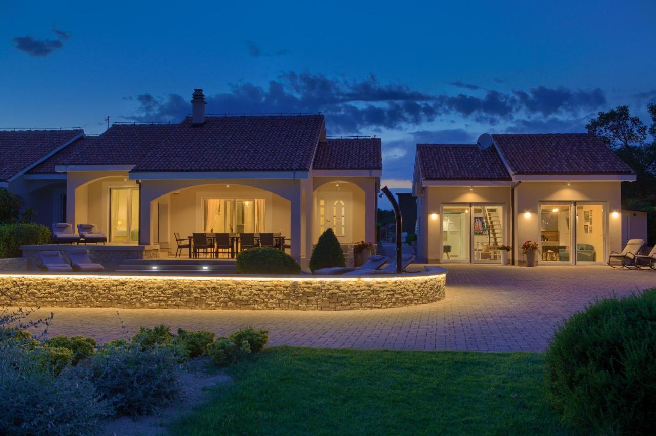 Villa Gardena Vrh  Exteriér fotografie
